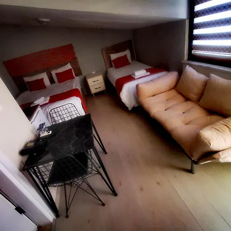 Hotel Ador Troia