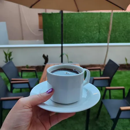 Hotel Ador Troia