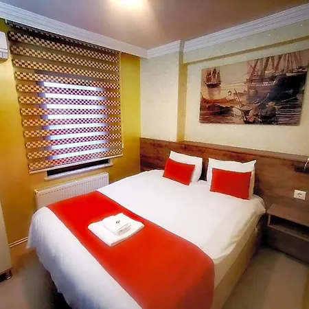 Hotel Ador Troia 3*